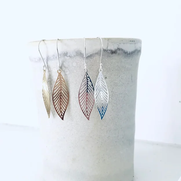 Little Leaf Drop Earrings - Silver