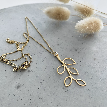 Olive Pendant Necklace