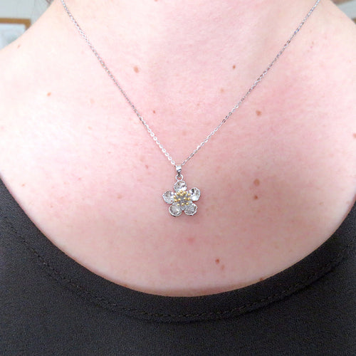 Manuka Pendant