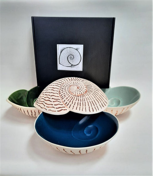 Nautilus Bowls - Peacock (blue)