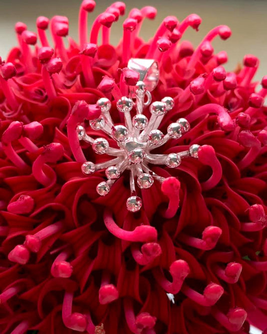 Pohutukawa Pendant